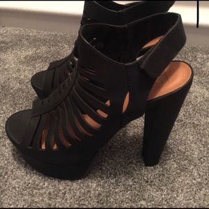 SPEED LIMIT 98 comfortable platform open toe heels